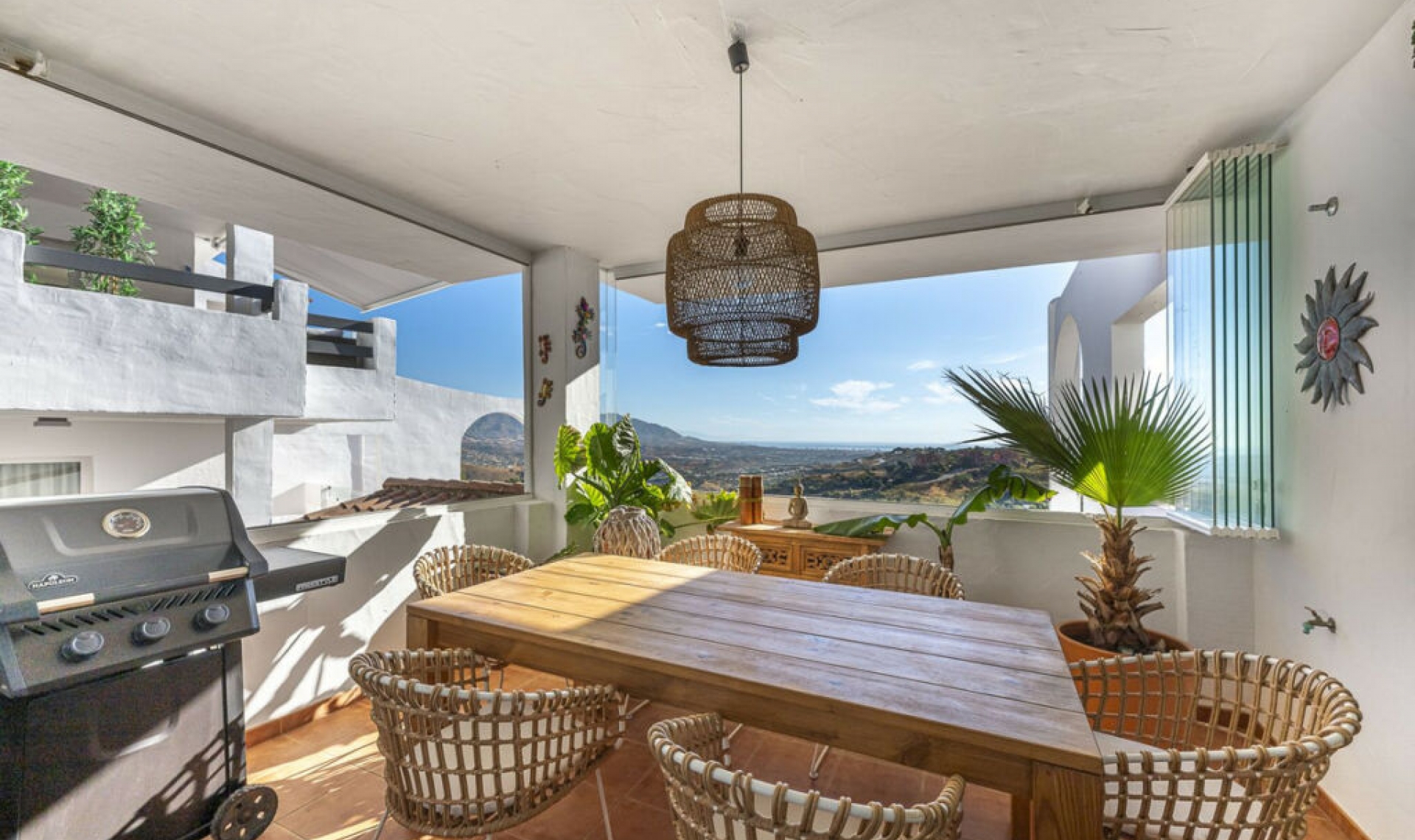 Resale - Apartment -
La Mairena