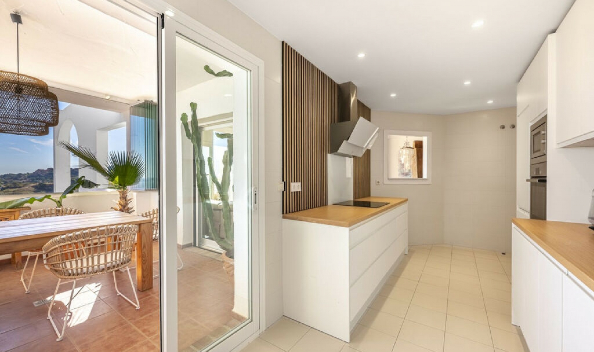 Resale - Apartment -
La Mairena