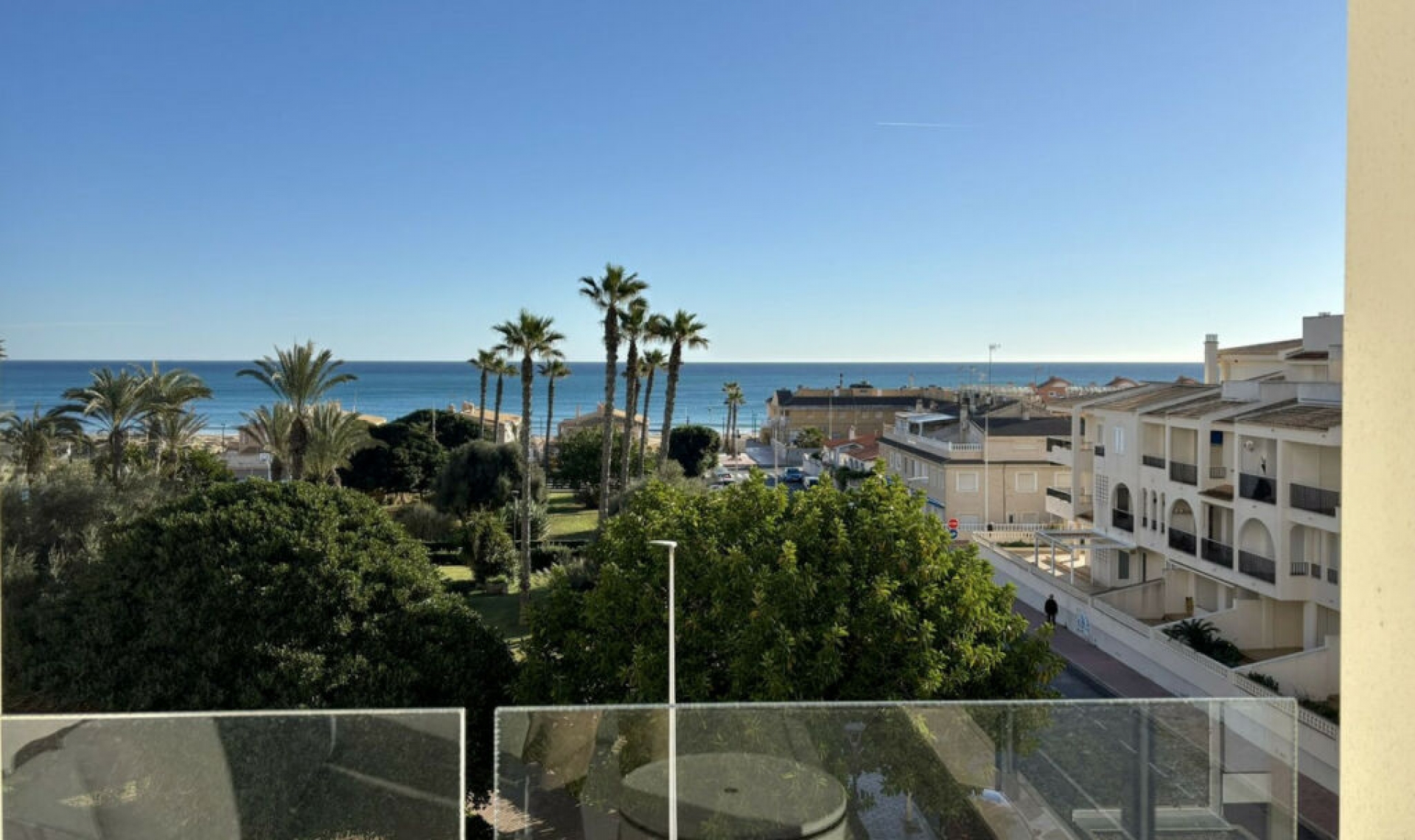 Resale - Apartment -
La Mata