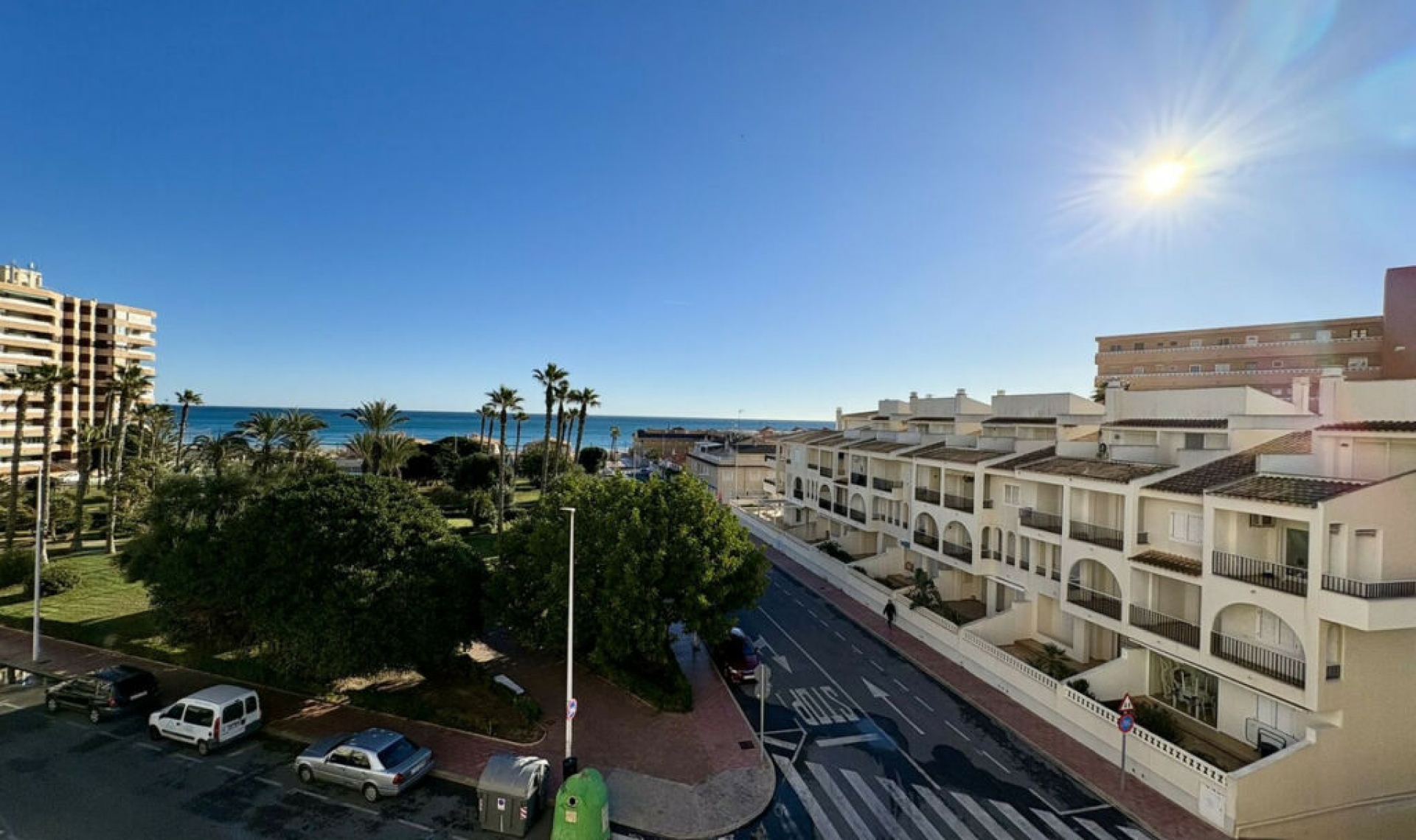 Resale - Apartment -
La Mata