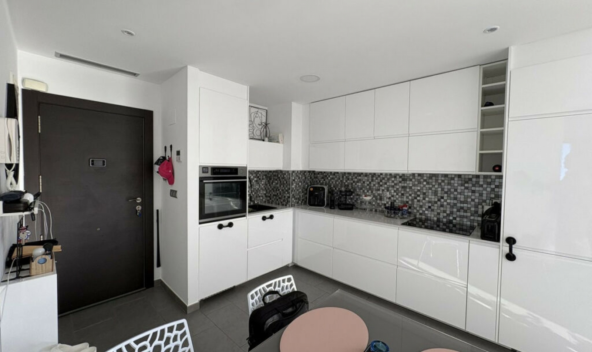 Resale - Apartment -
La Mata