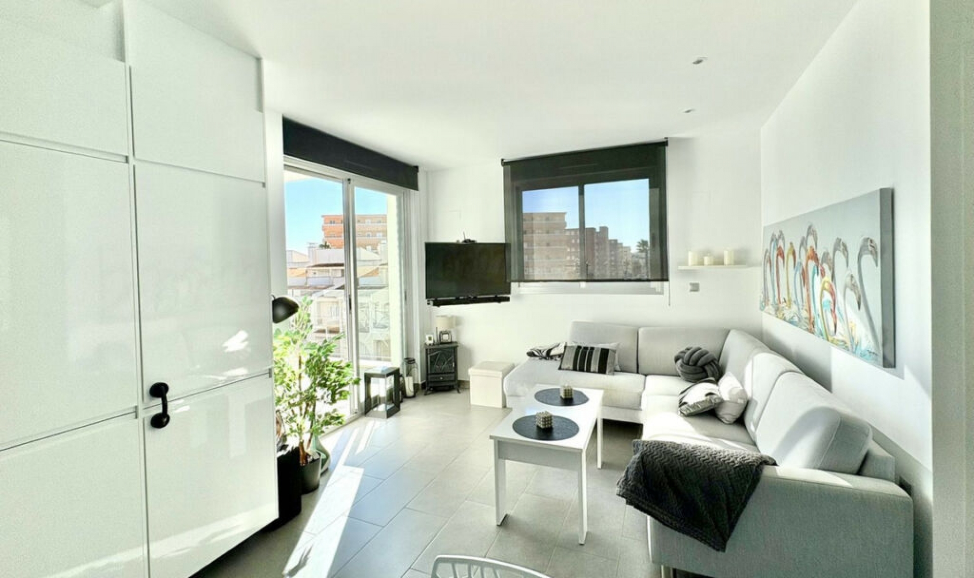Resale - Apartment -
La Mata