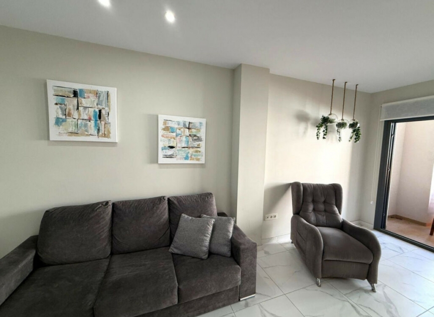 Resale - Apartment -
La Mata