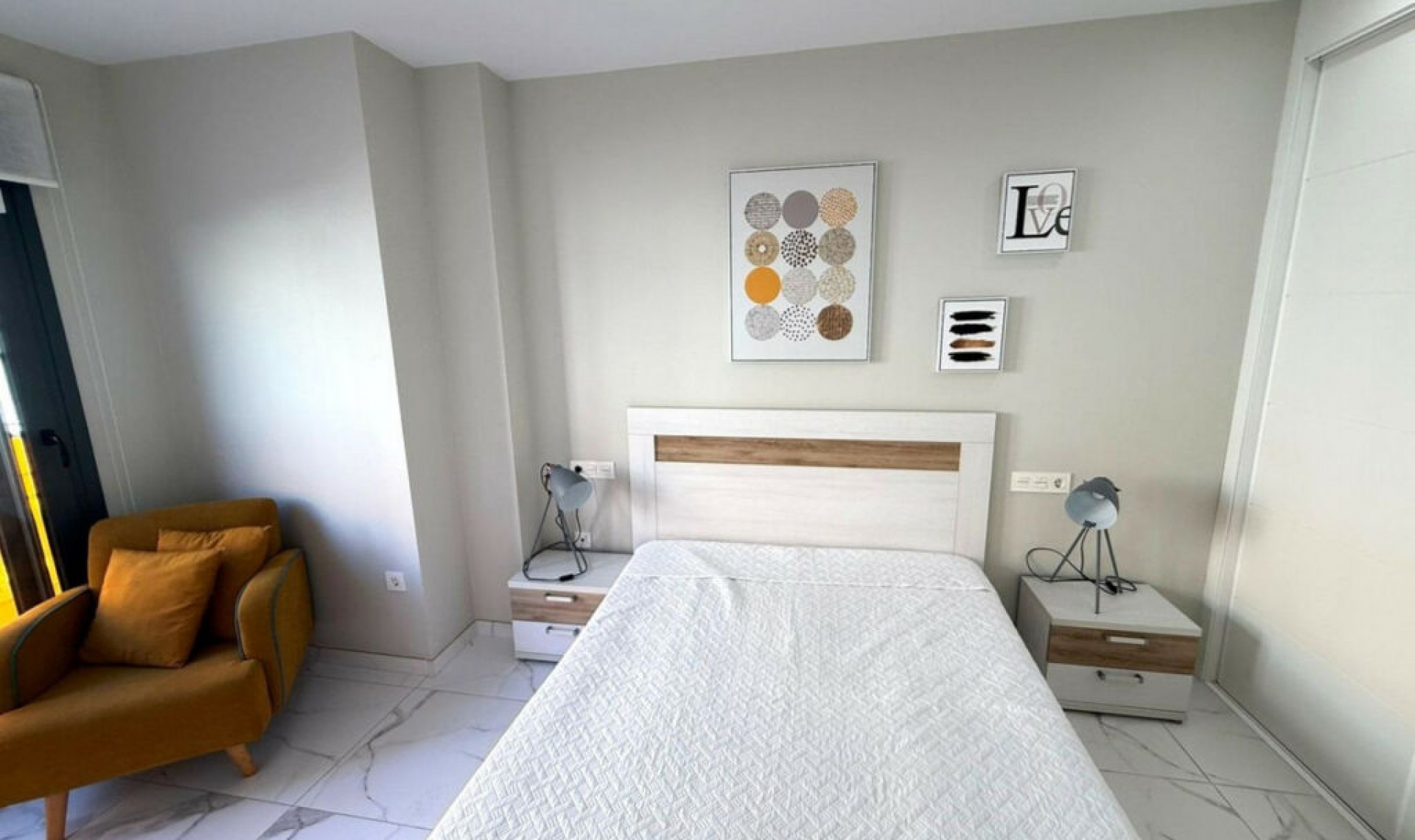 Resale - Apartment -
La Mata