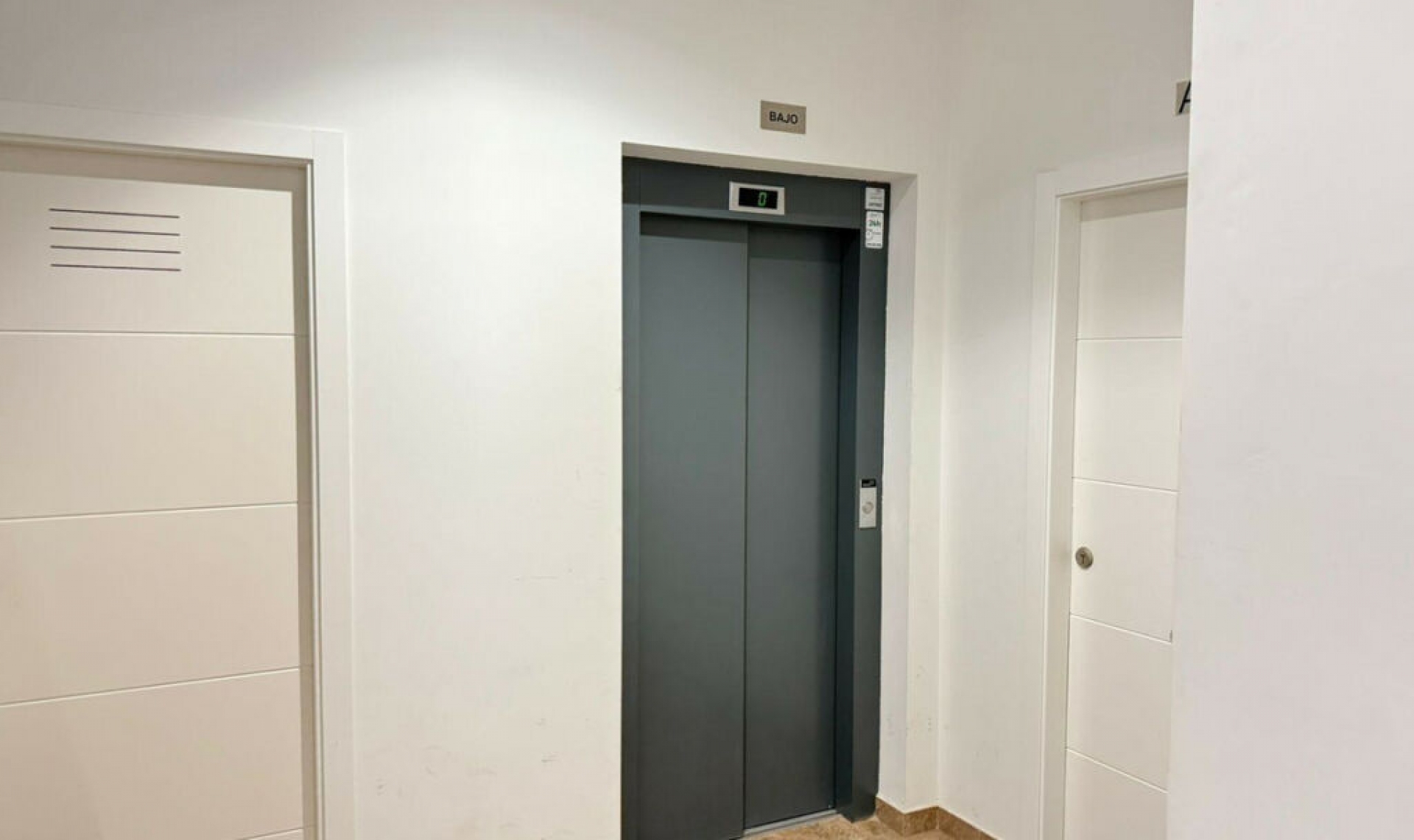 Resale - Apartment -
La Mata