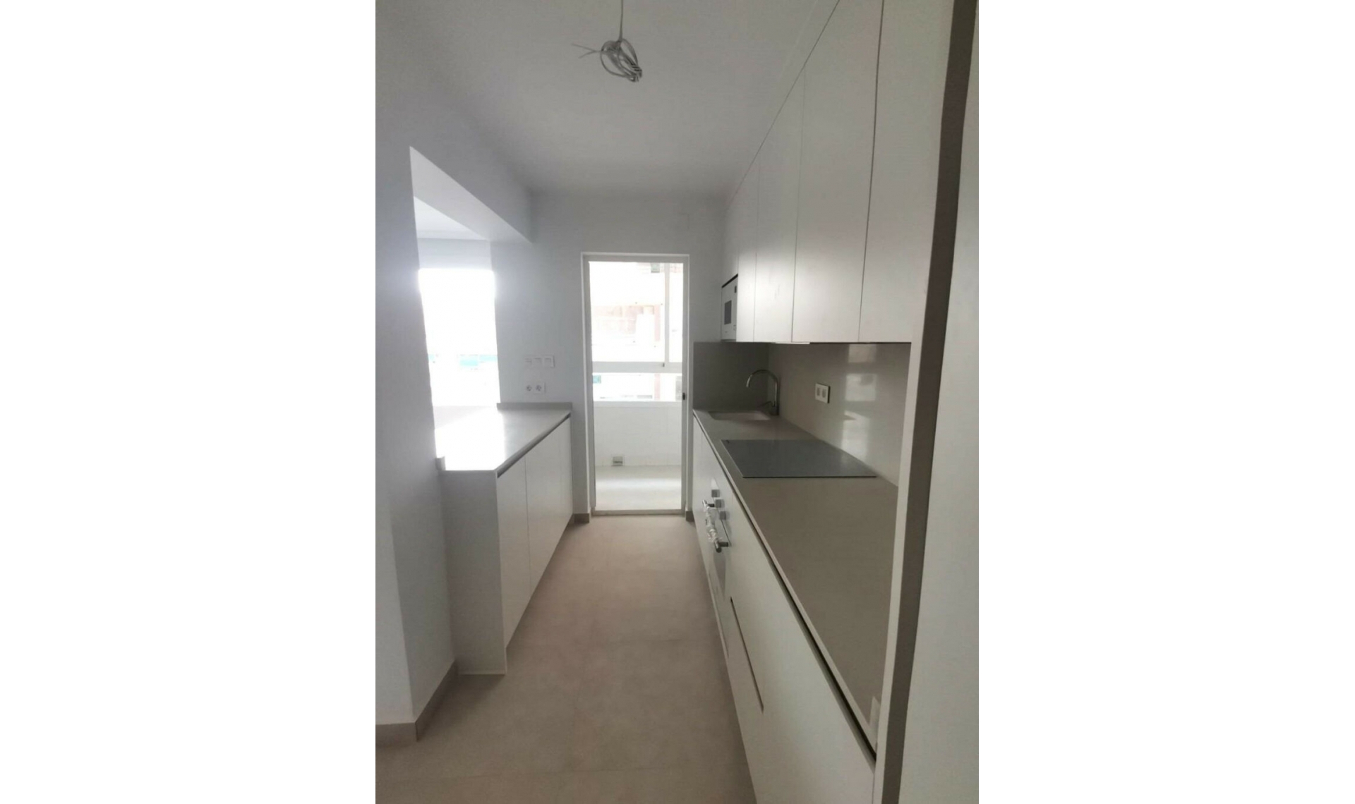 Resale - Apartment -
La Mata