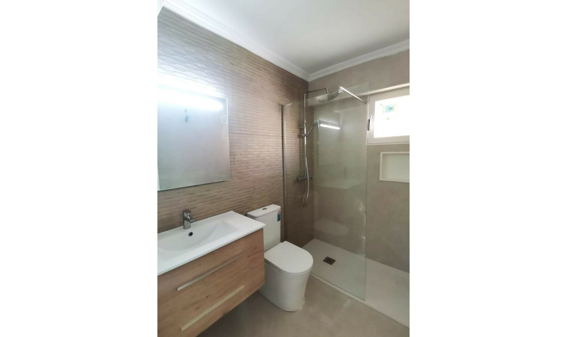 Resale - Apartment -
La Mata