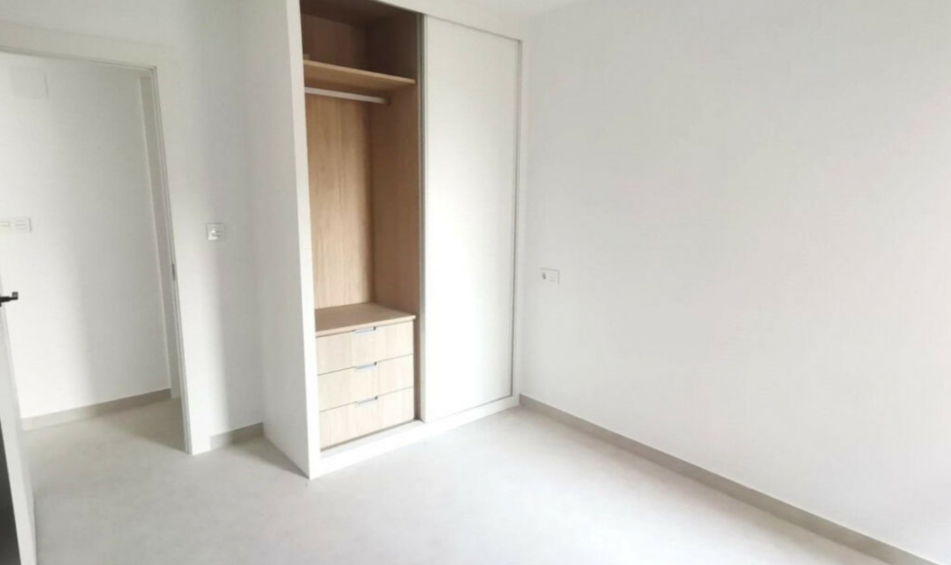 Resale - Apartment -
La Mata