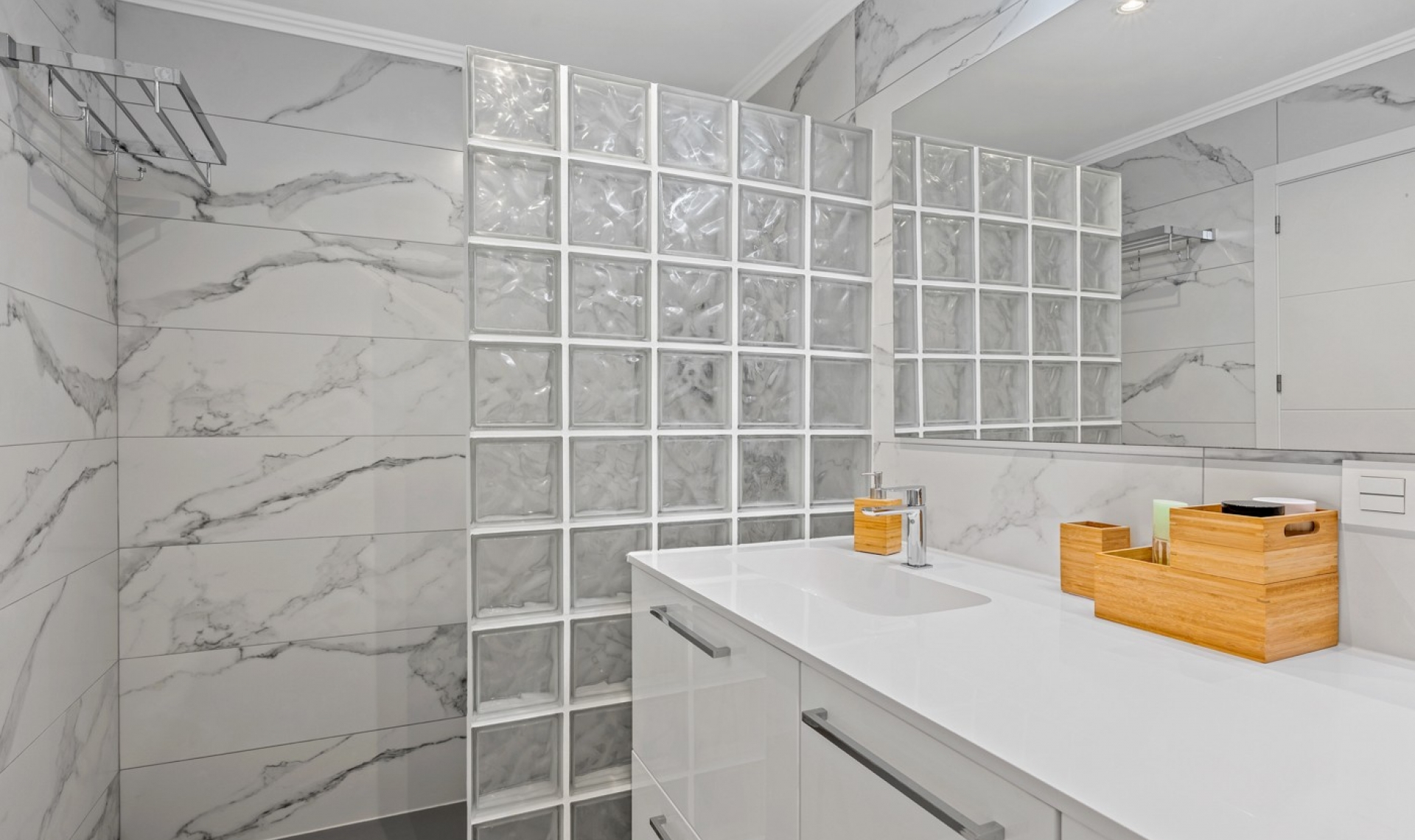 Resale - Apartment -
La Nucía