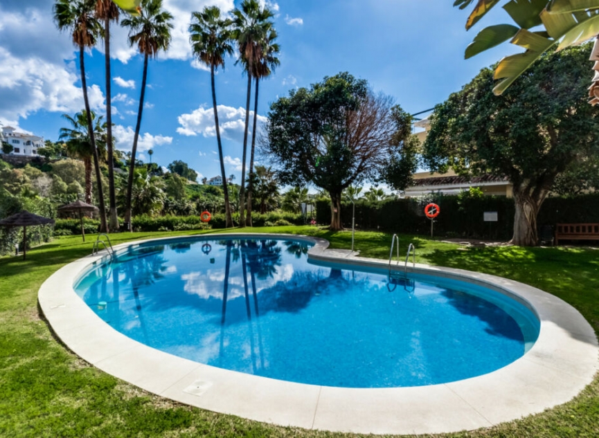 Resale - Apartment -
La Quinta