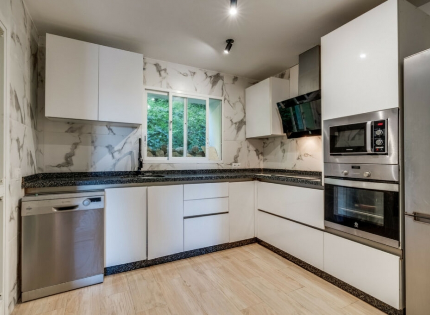 Resale - Apartment -
La Quinta