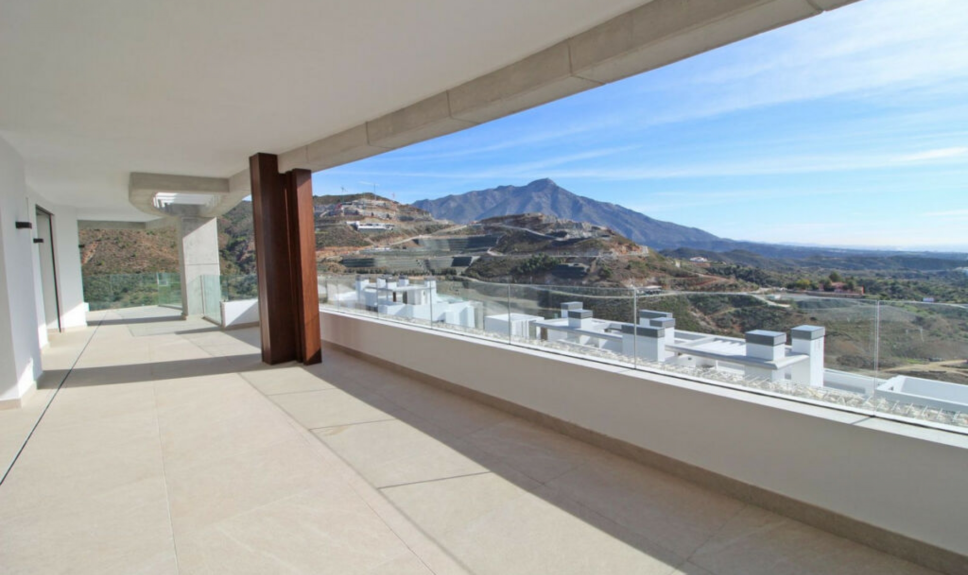Resale - Apartment -
La Quinta