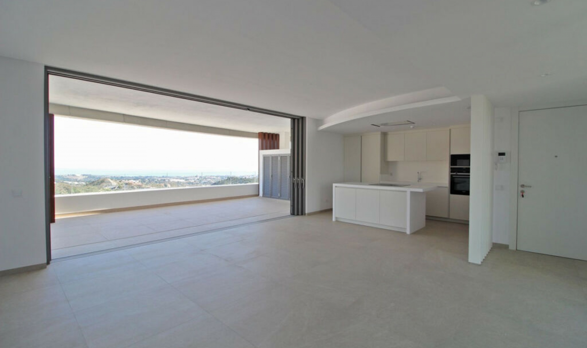 Resale - Apartment -
La Quinta