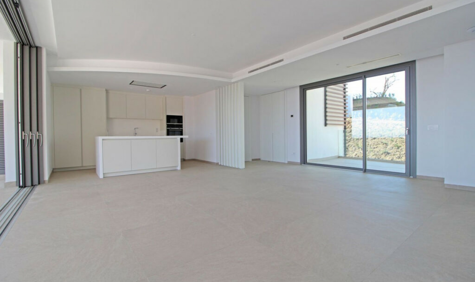 Resale - Apartment -
La Quinta