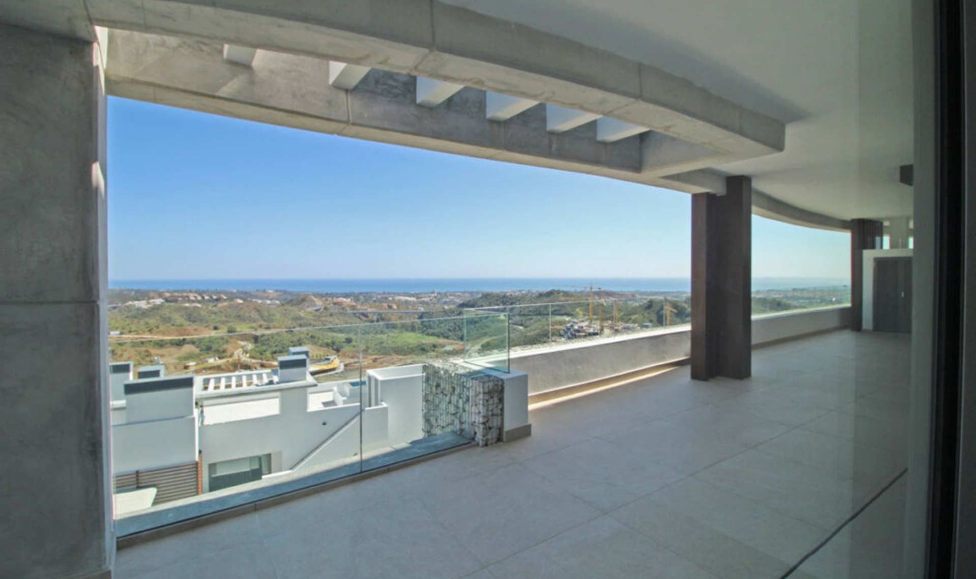 Resale - Apartment -
La Quinta