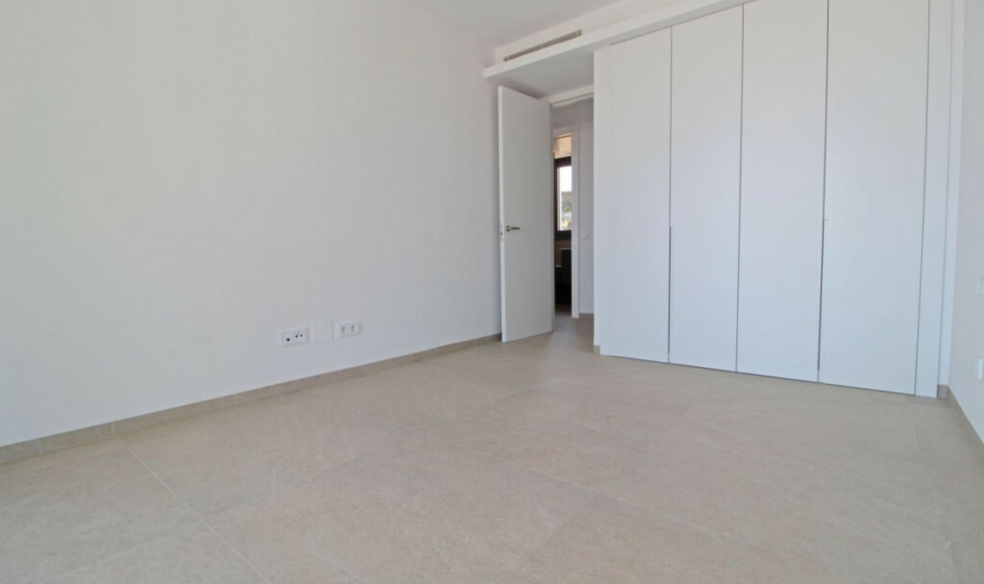 Resale - Apartment -
La Quinta