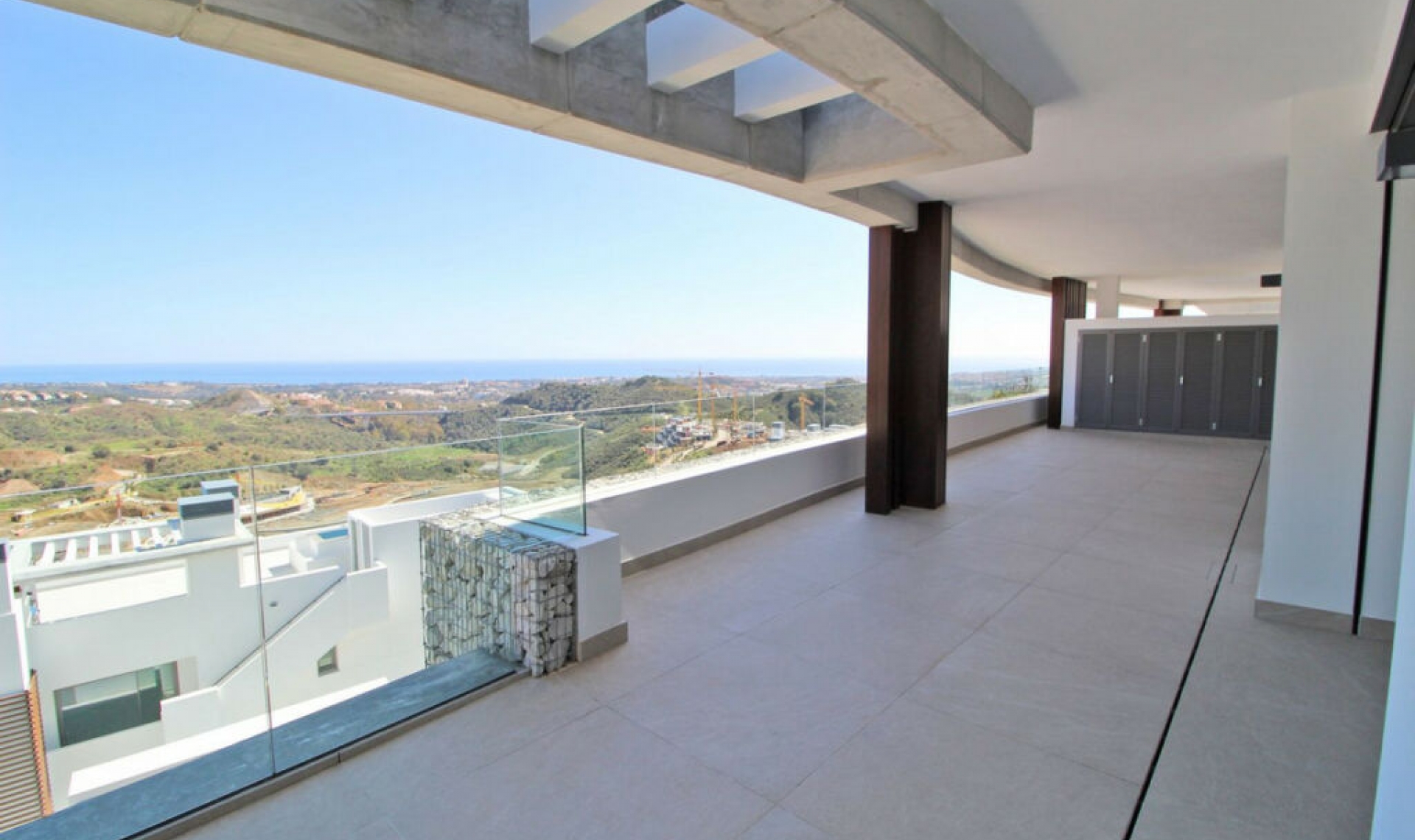 Resale - Apartment -
La Quinta