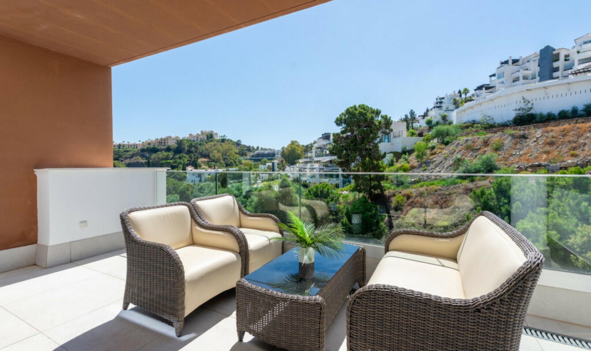Resale - Apartment -
La Quinta