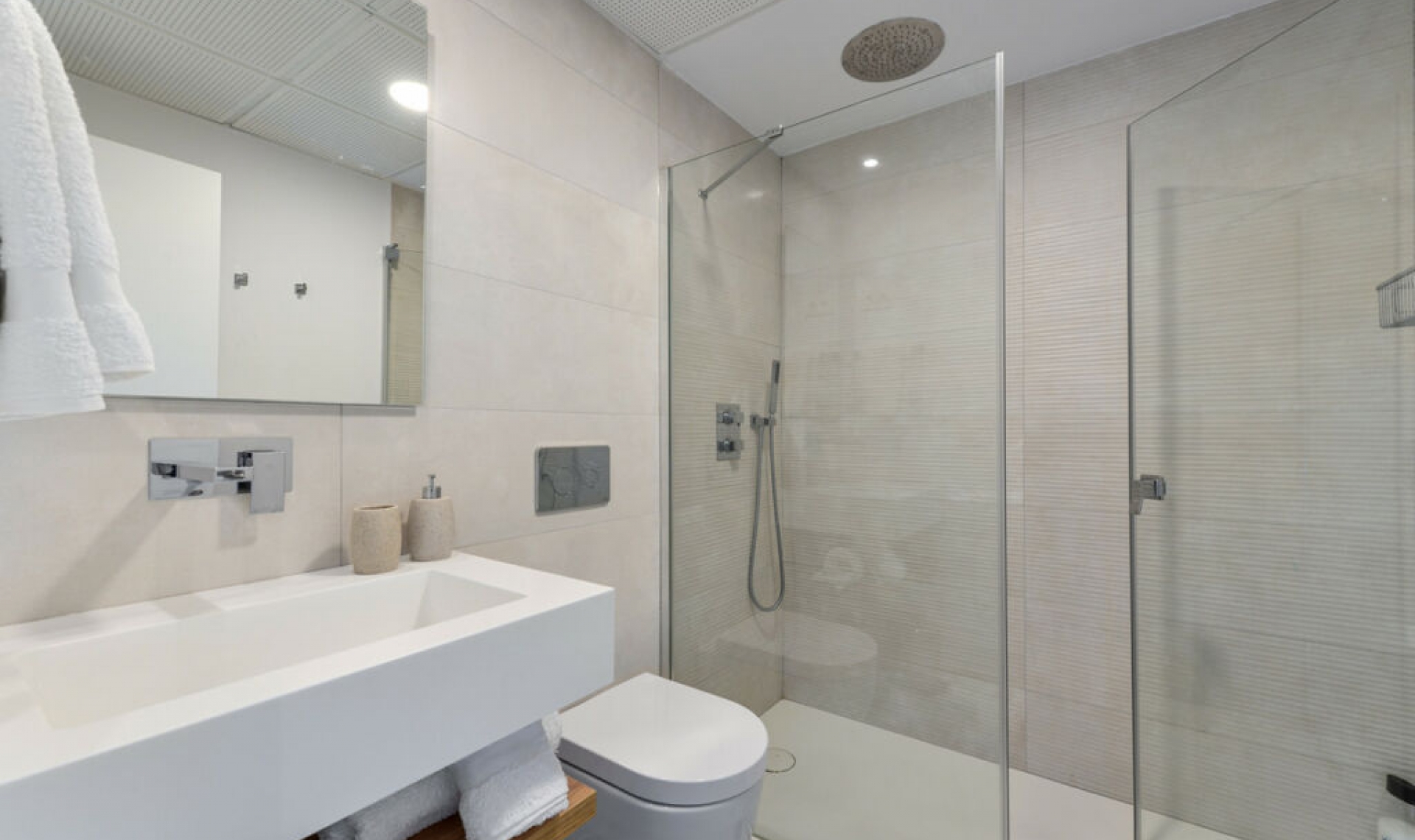 Resale - Apartment -
La Quinta