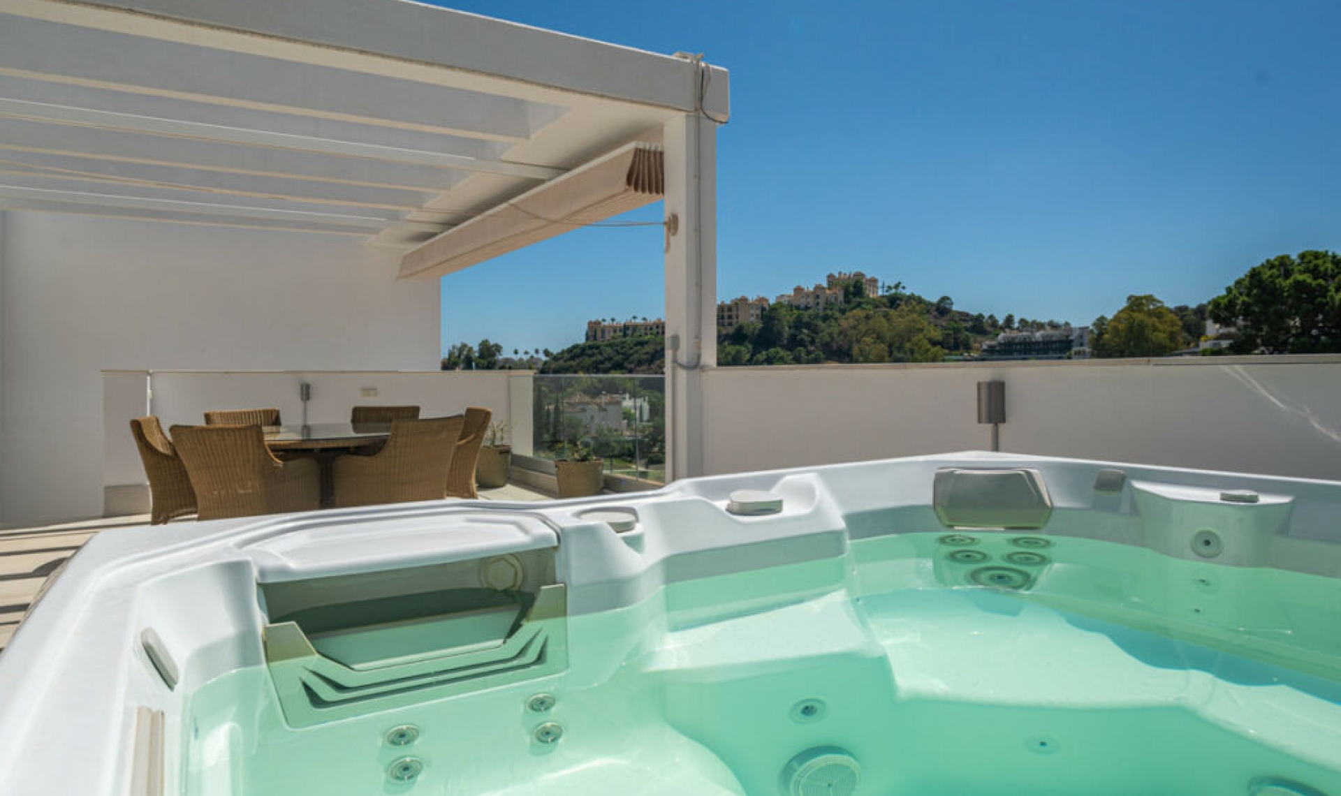Resale - Apartment -
La Quinta