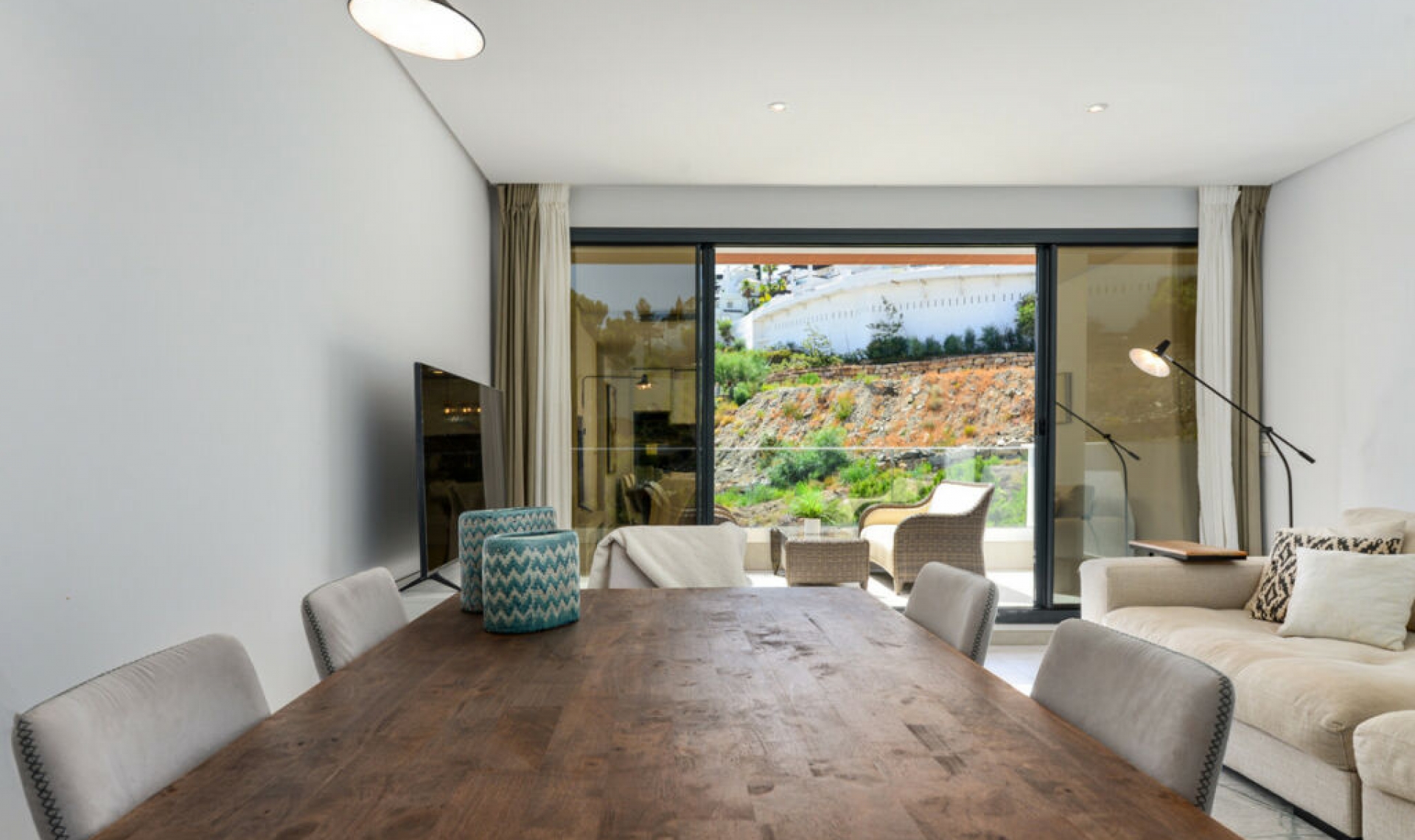 Resale - Apartment -
La Quinta
