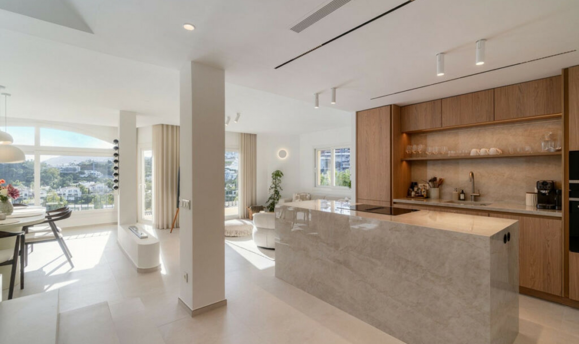 Resale - Apartment -
La Quinta