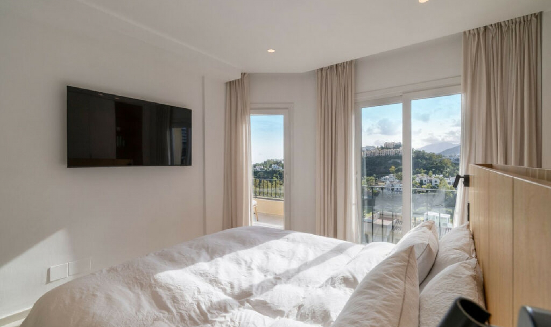 Resale - Apartment -
La Quinta