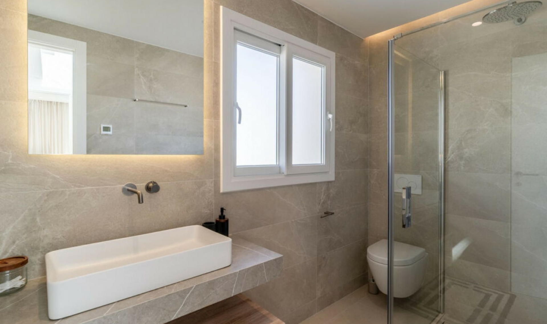 Resale - Apartment -
La Quinta