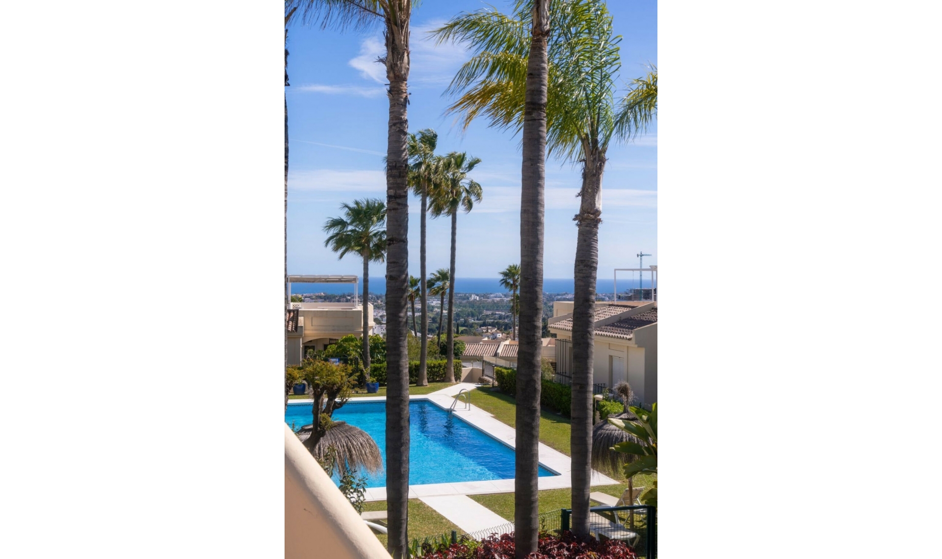 Resale - Apartment -
La Quinta