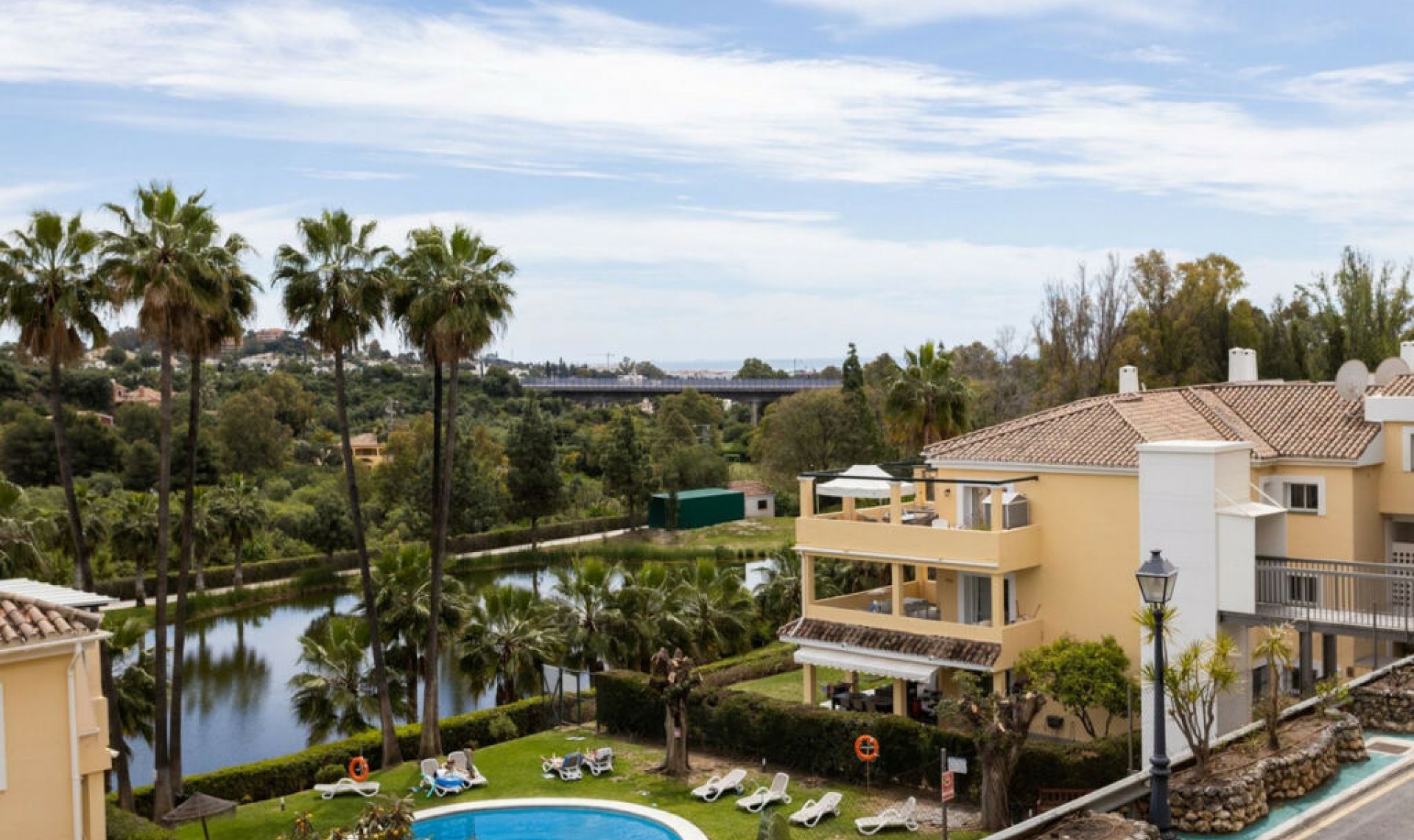 Resale - Apartment -
La Quinta