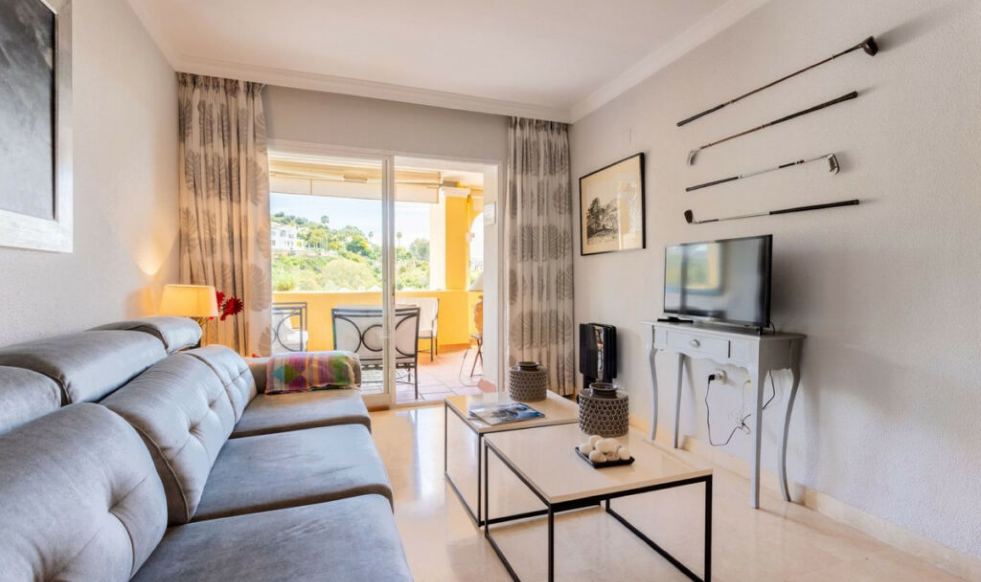 Resale - Apartment -
La Quinta