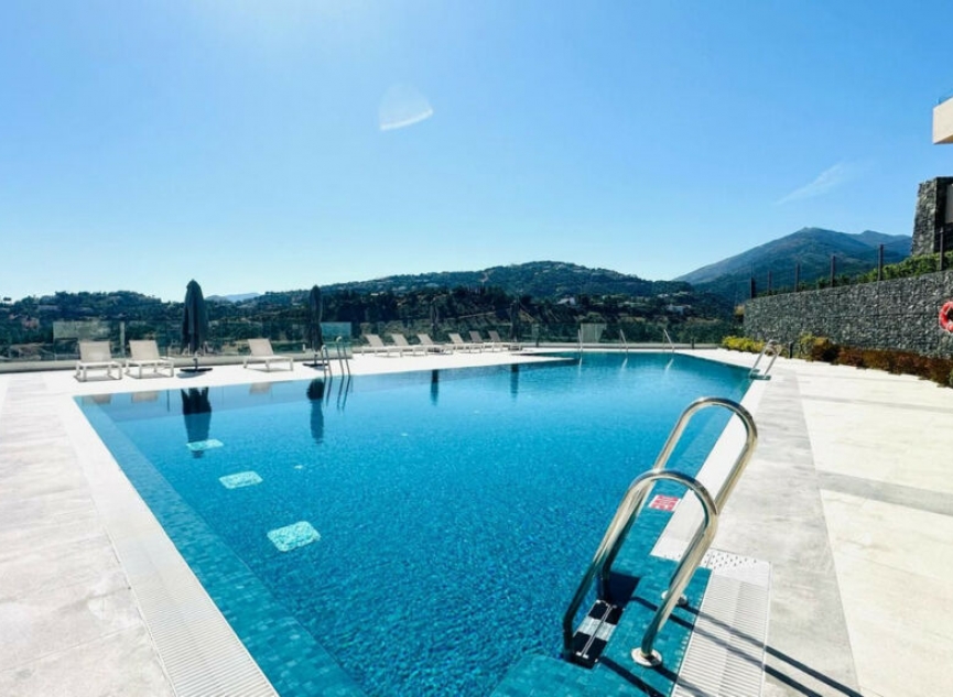 Resale - Apartment -
La Quinta