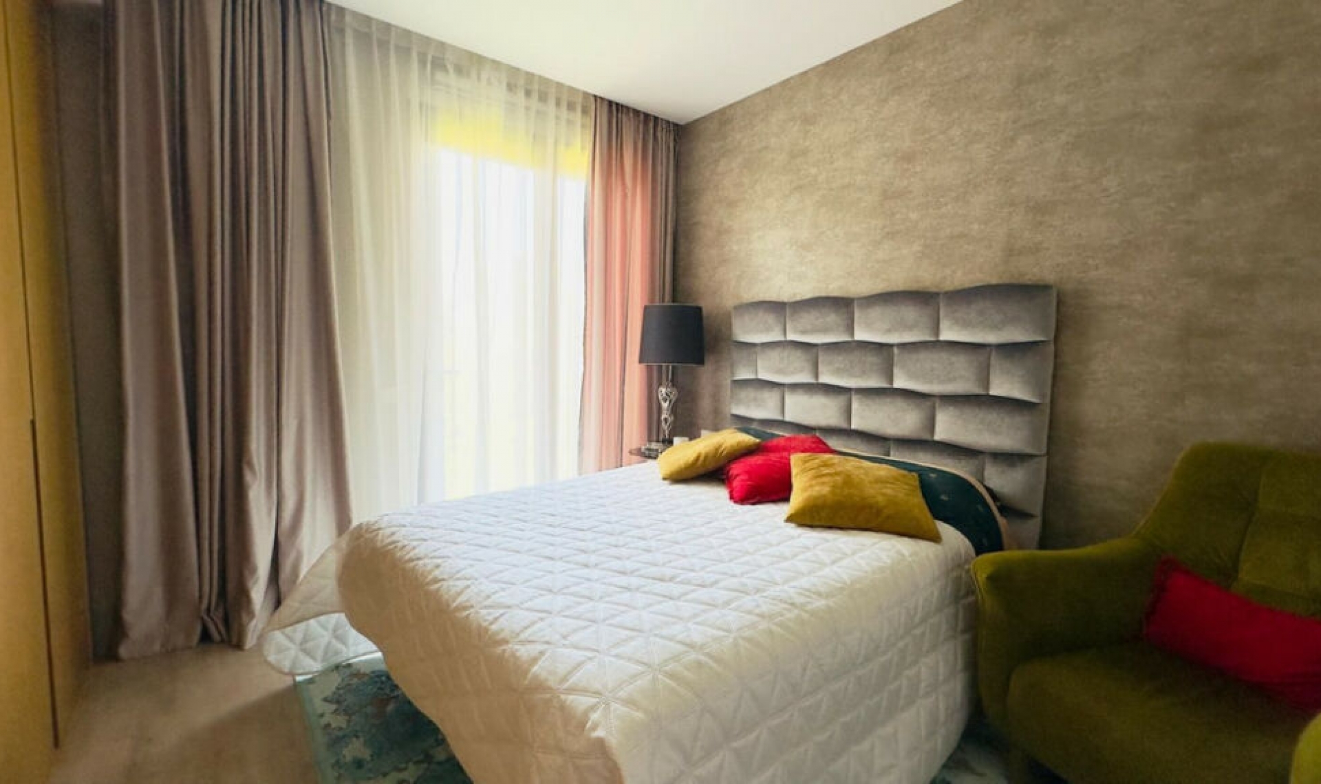 Resale - Apartment -
La Quinta