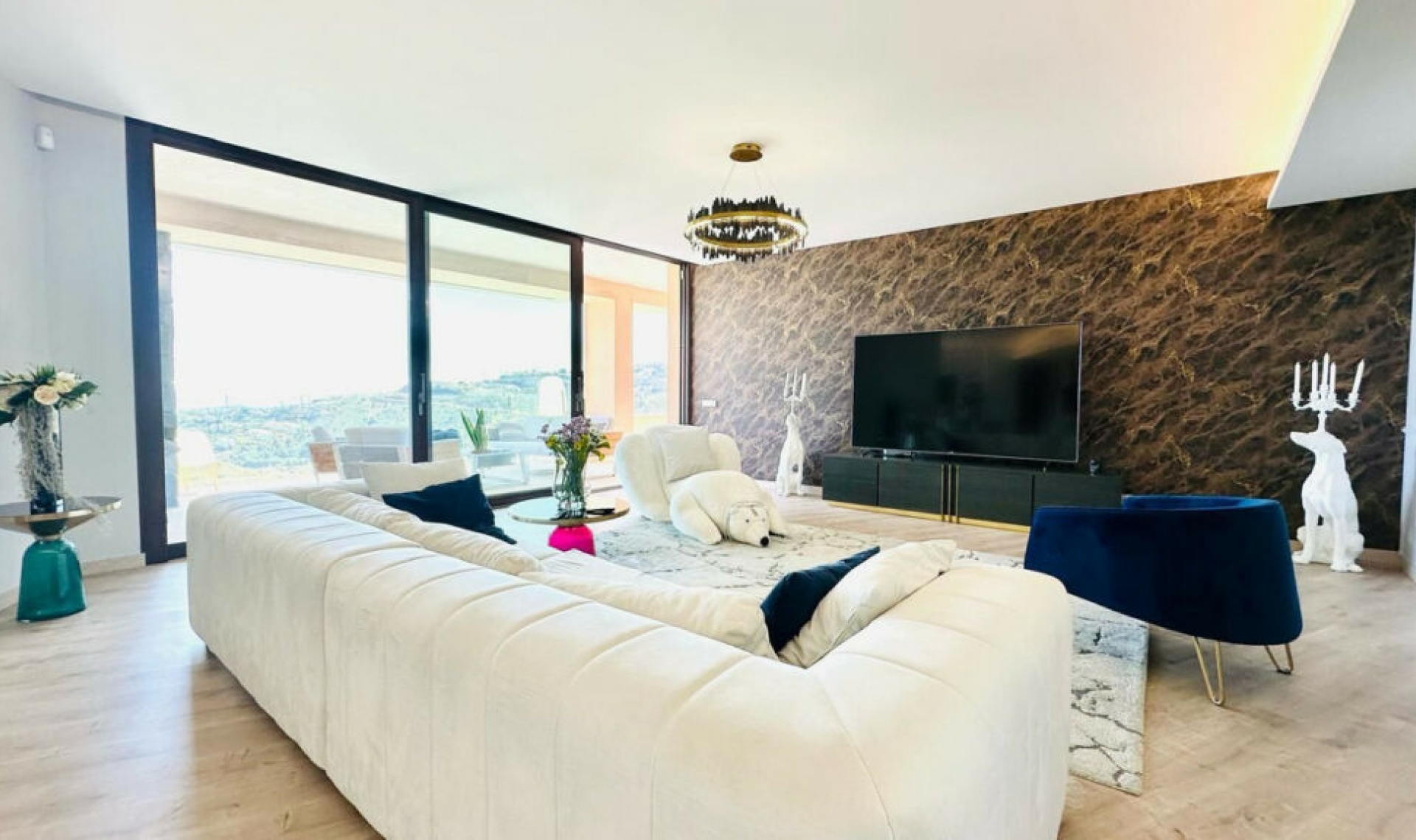 Resale - Apartment -
La Quinta