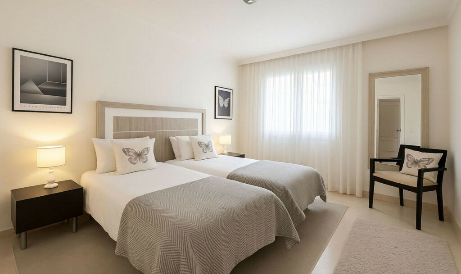 Resale - Apartment -
La Quinta