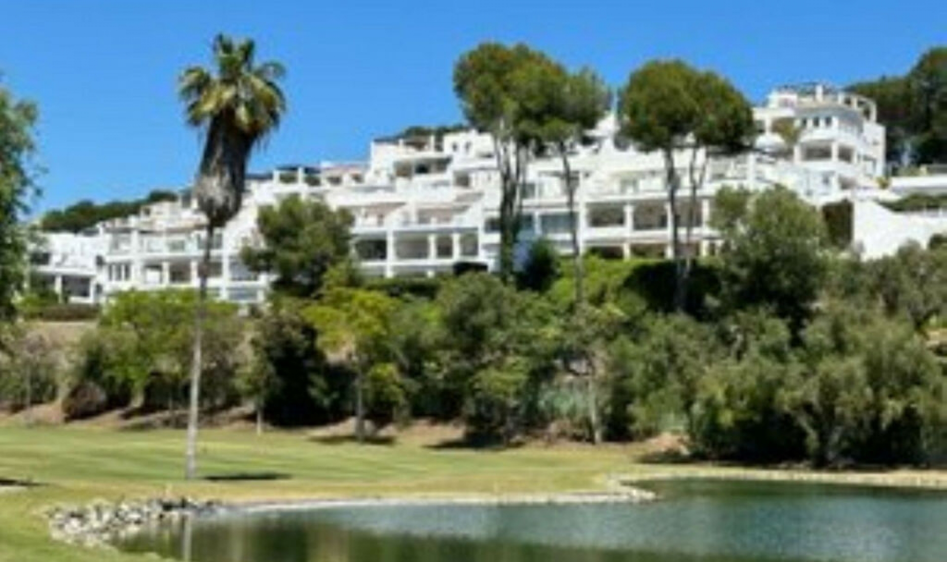 Resale - Apartment -
La Quinta