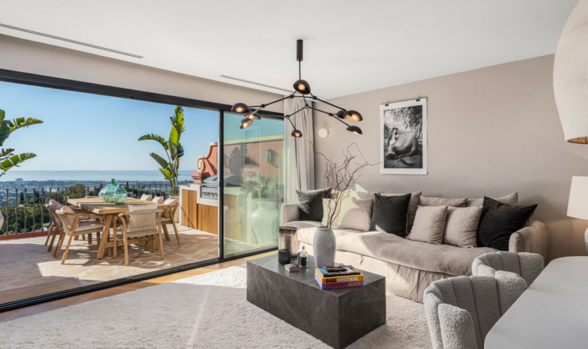 Resale - Apartment -
La Quinta