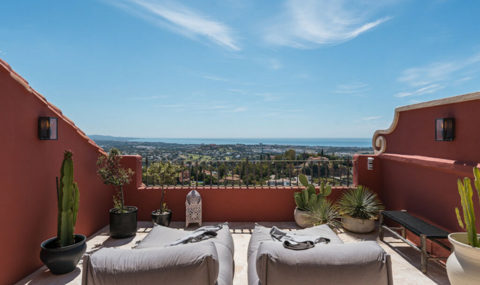 Resale - Apartment -
La Quinta