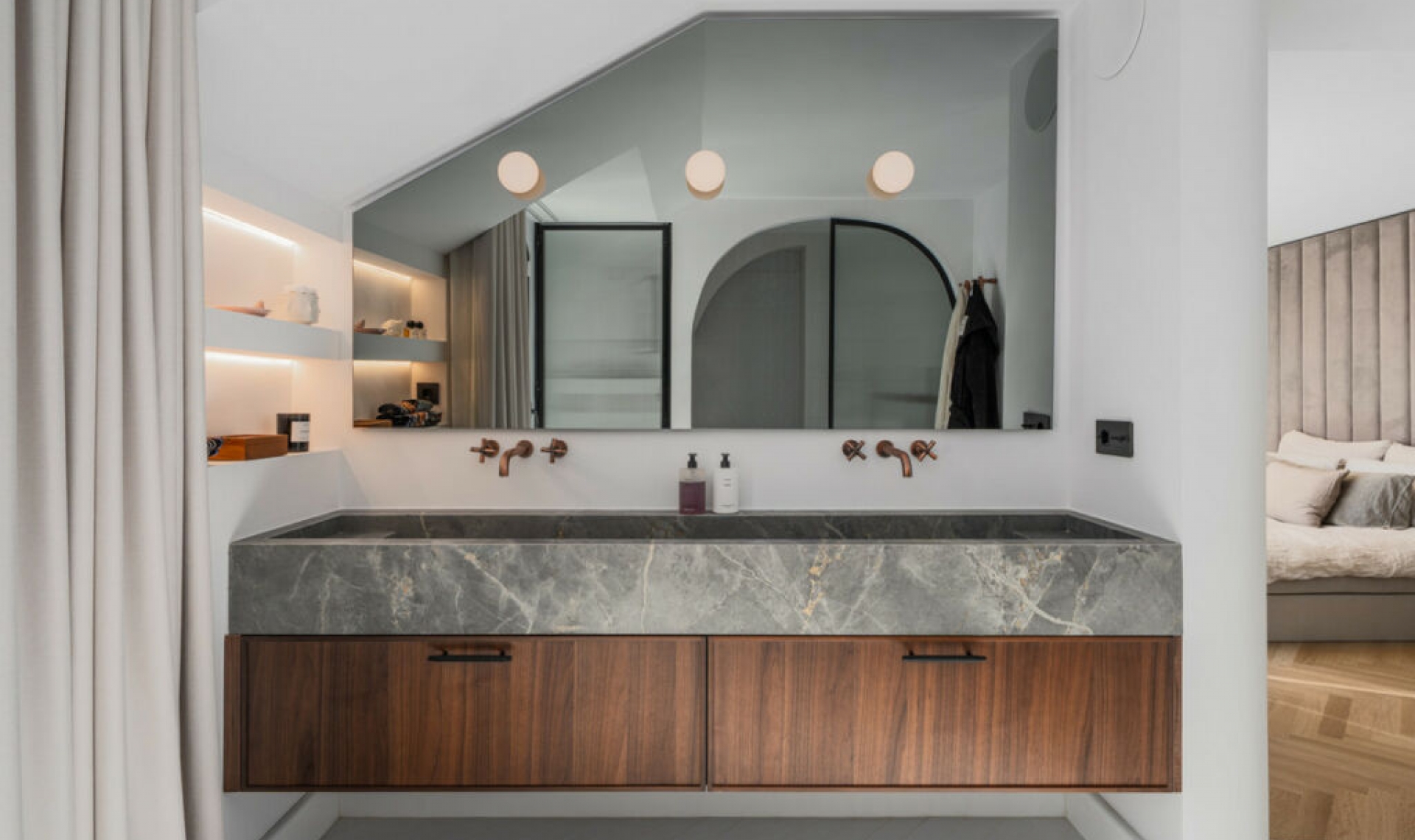 Resale - Apartment -
La Quinta