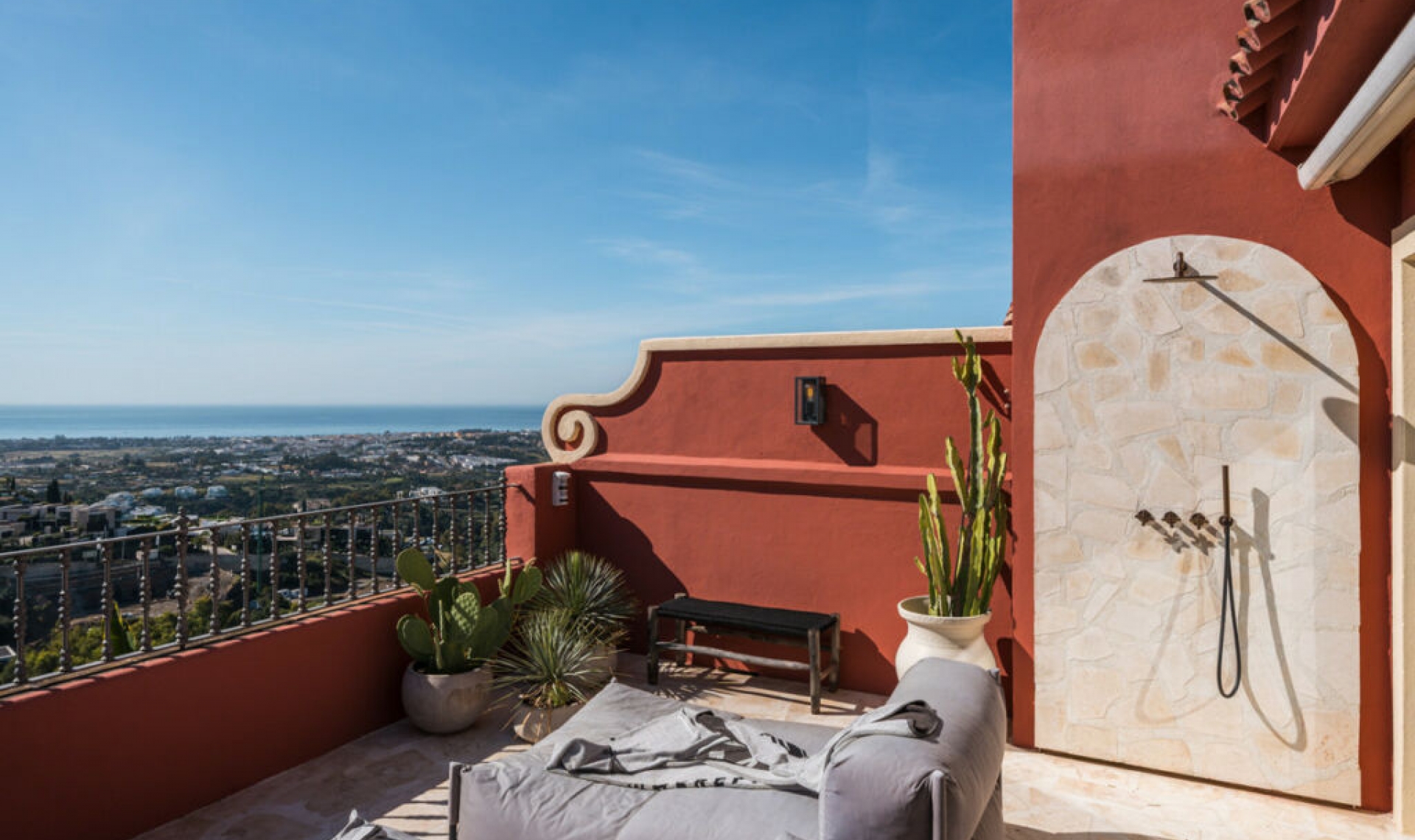 Resale - Apartment -
La Quinta