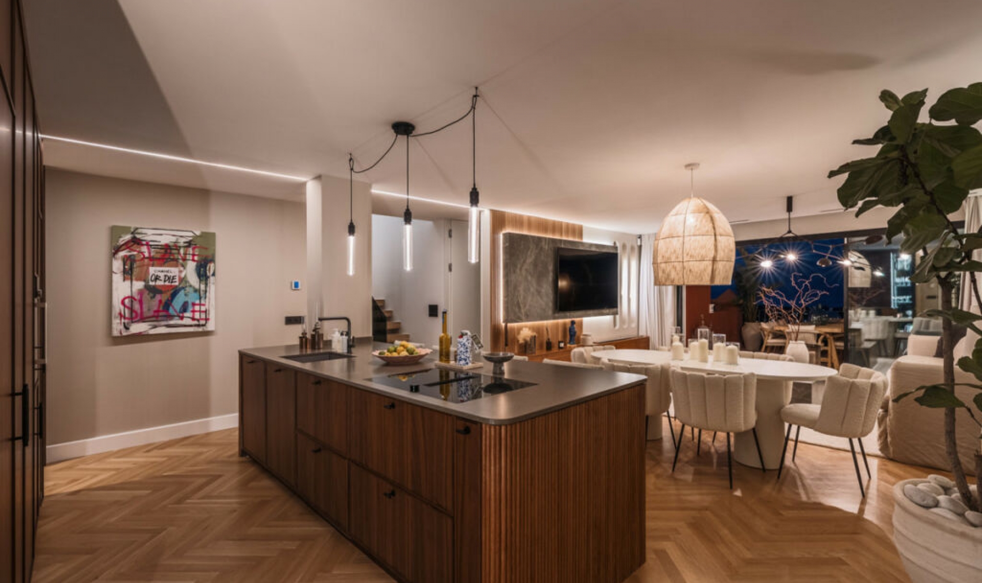Resale - Apartment -
La Quinta