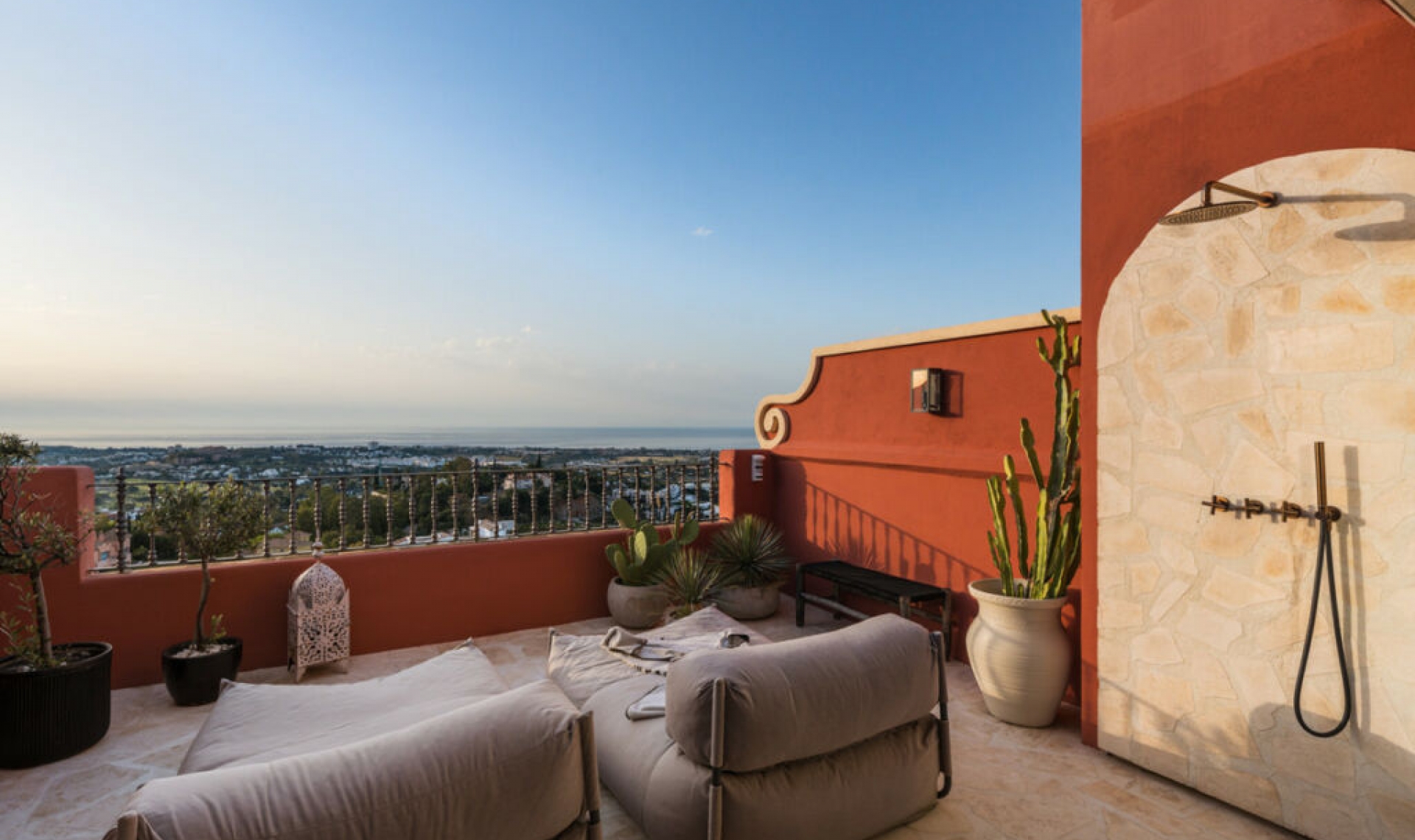 Resale - Apartment -
La Quinta