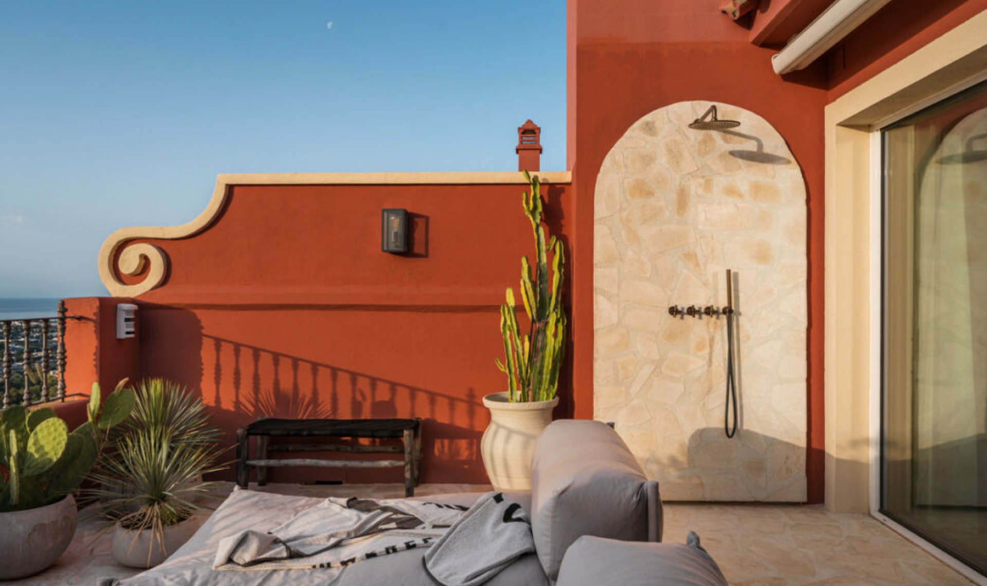 Resale - Apartment -
La Quinta