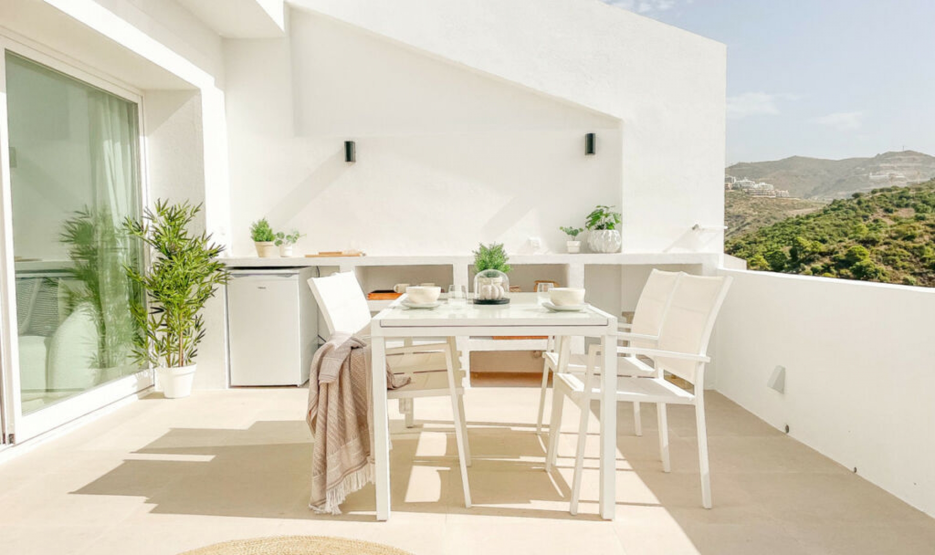 Resale - Apartment -
La Quinta