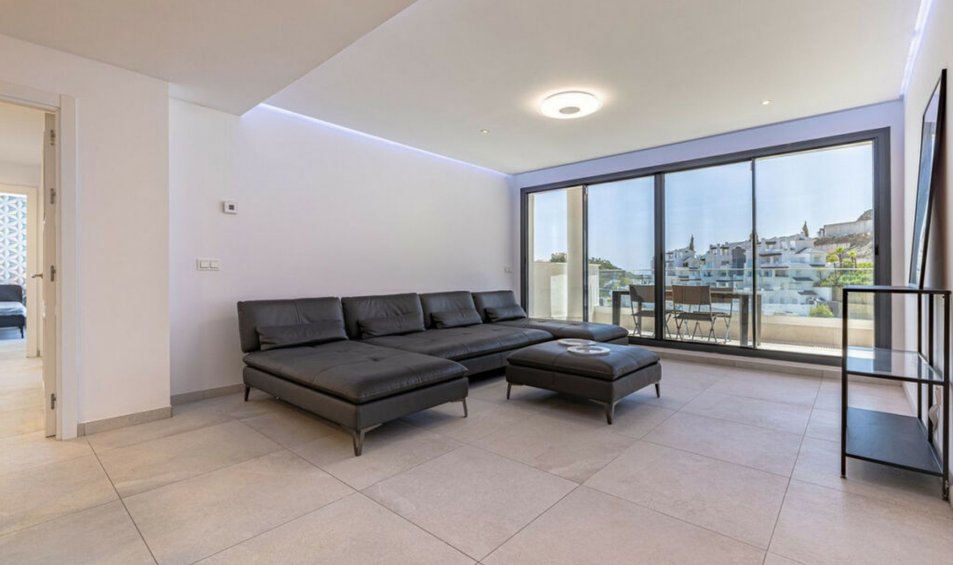 Resale - Apartment -
La Quinta