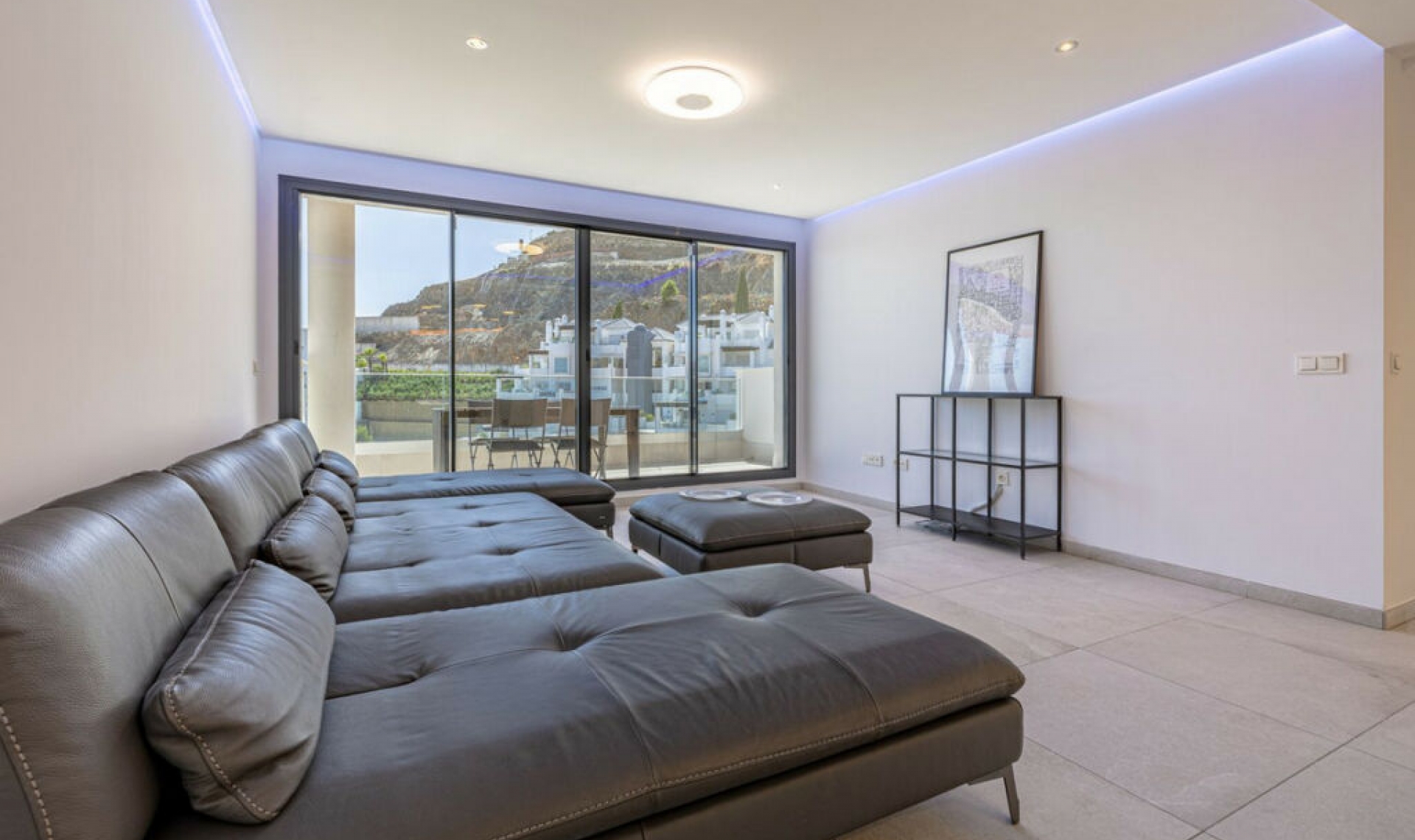 Resale - Apartment -
La Quinta