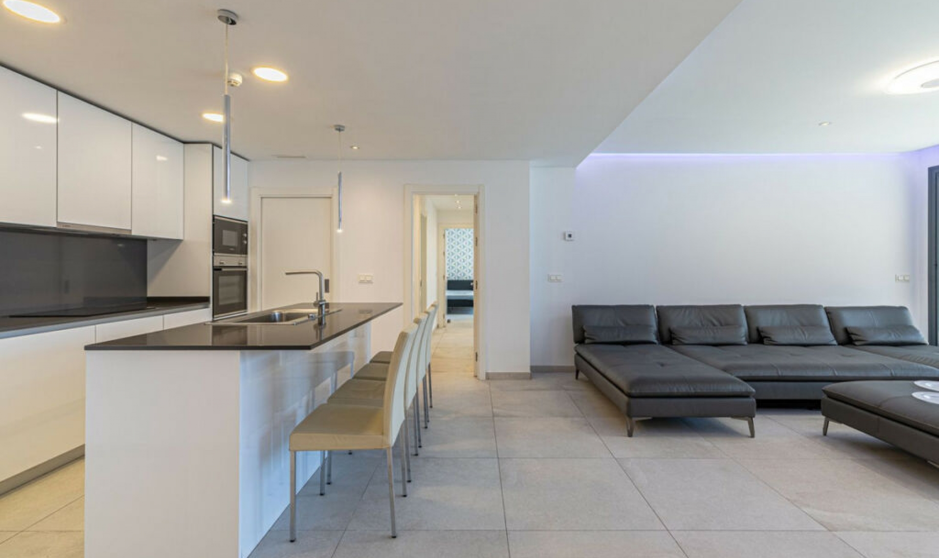 Resale - Apartment -
La Quinta