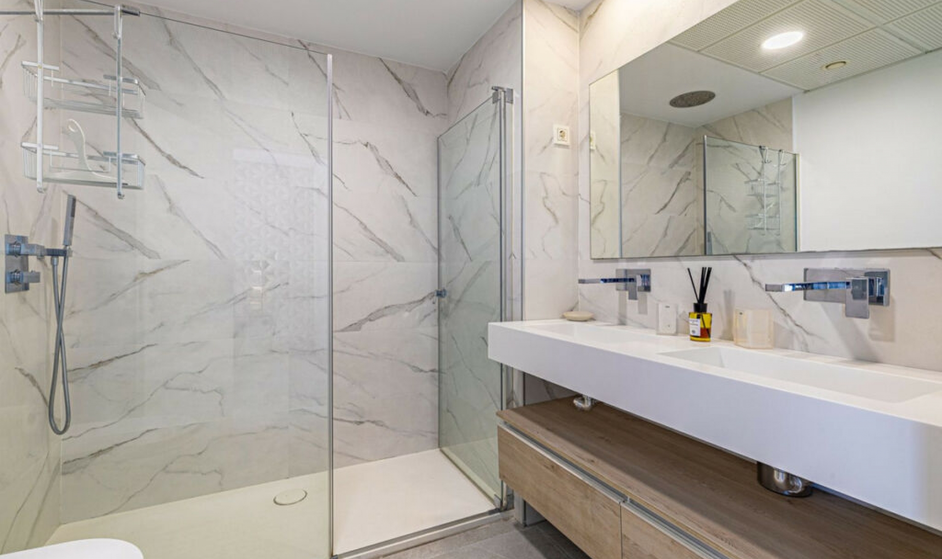 Resale - Apartment -
La Quinta