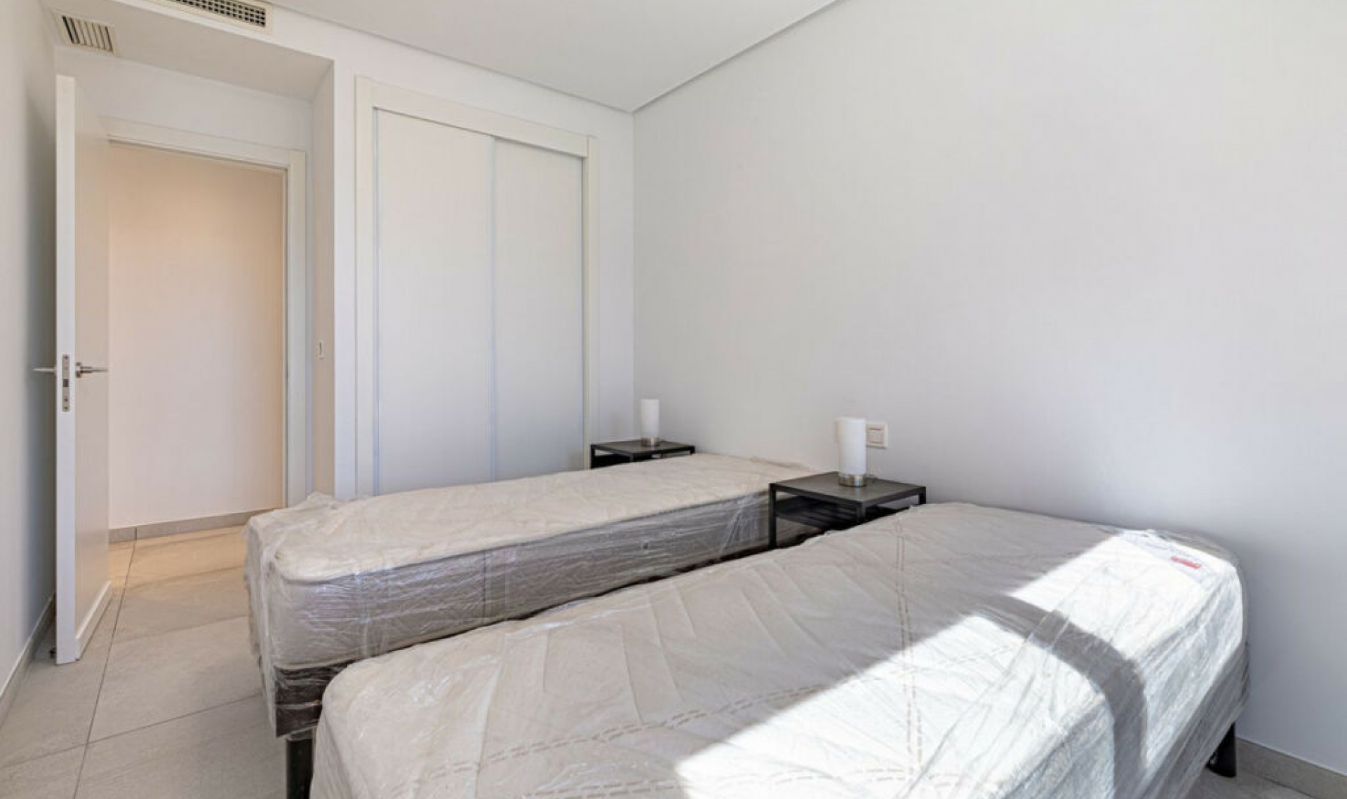Resale - Apartment -
La Quinta