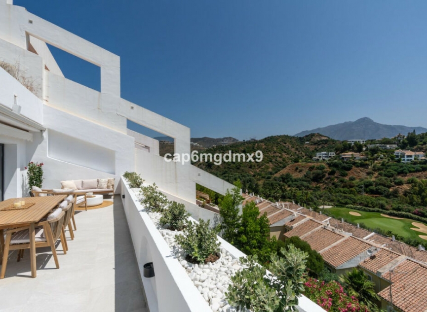 Resale - Apartment -
La Quinta